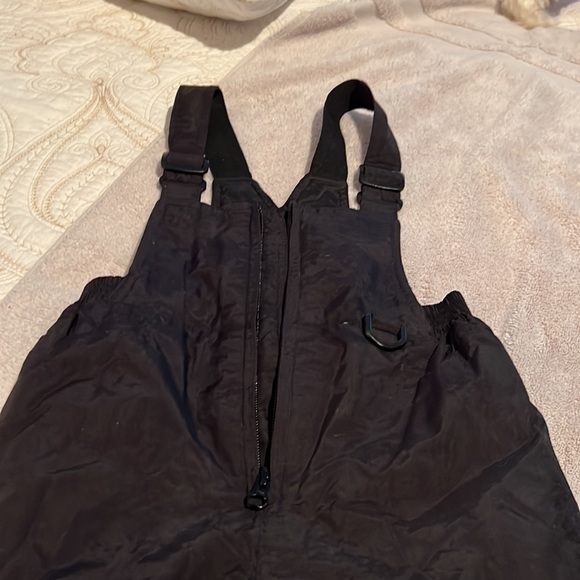 Youth Snow Bibs Great condition used a couple of times Youth size : Small/4 - Picture 7 of 10